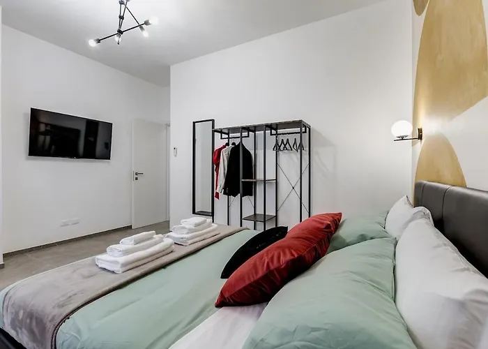Bdc - Mariposa 3bdr In San Giovanni Apartament Rzym