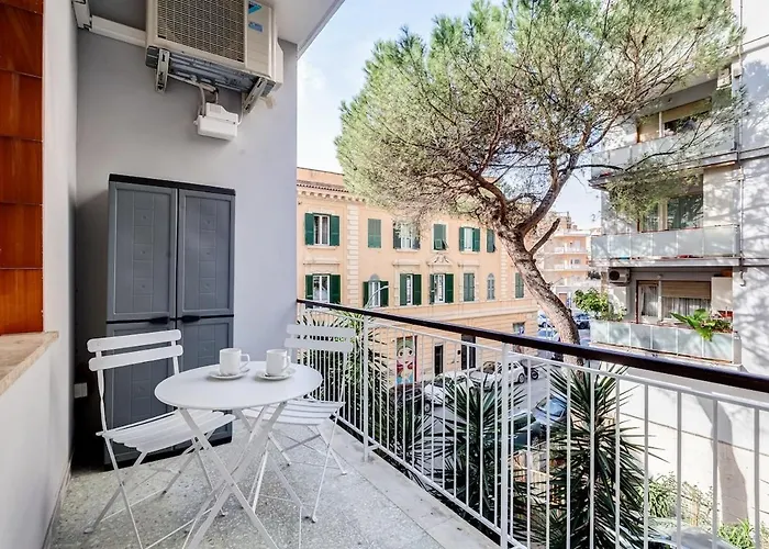 Bdc - Mariposa 3bdr In San Giovanni Apartament Rzym