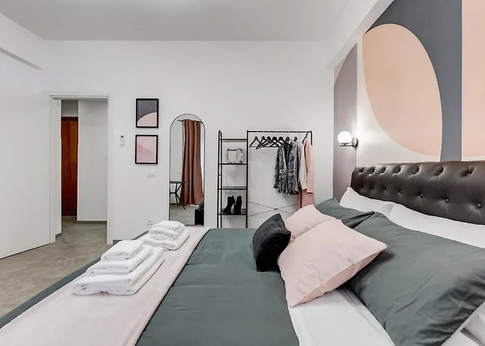 Bdc - Mariposa 3bdr In San Giovanni Apartament *